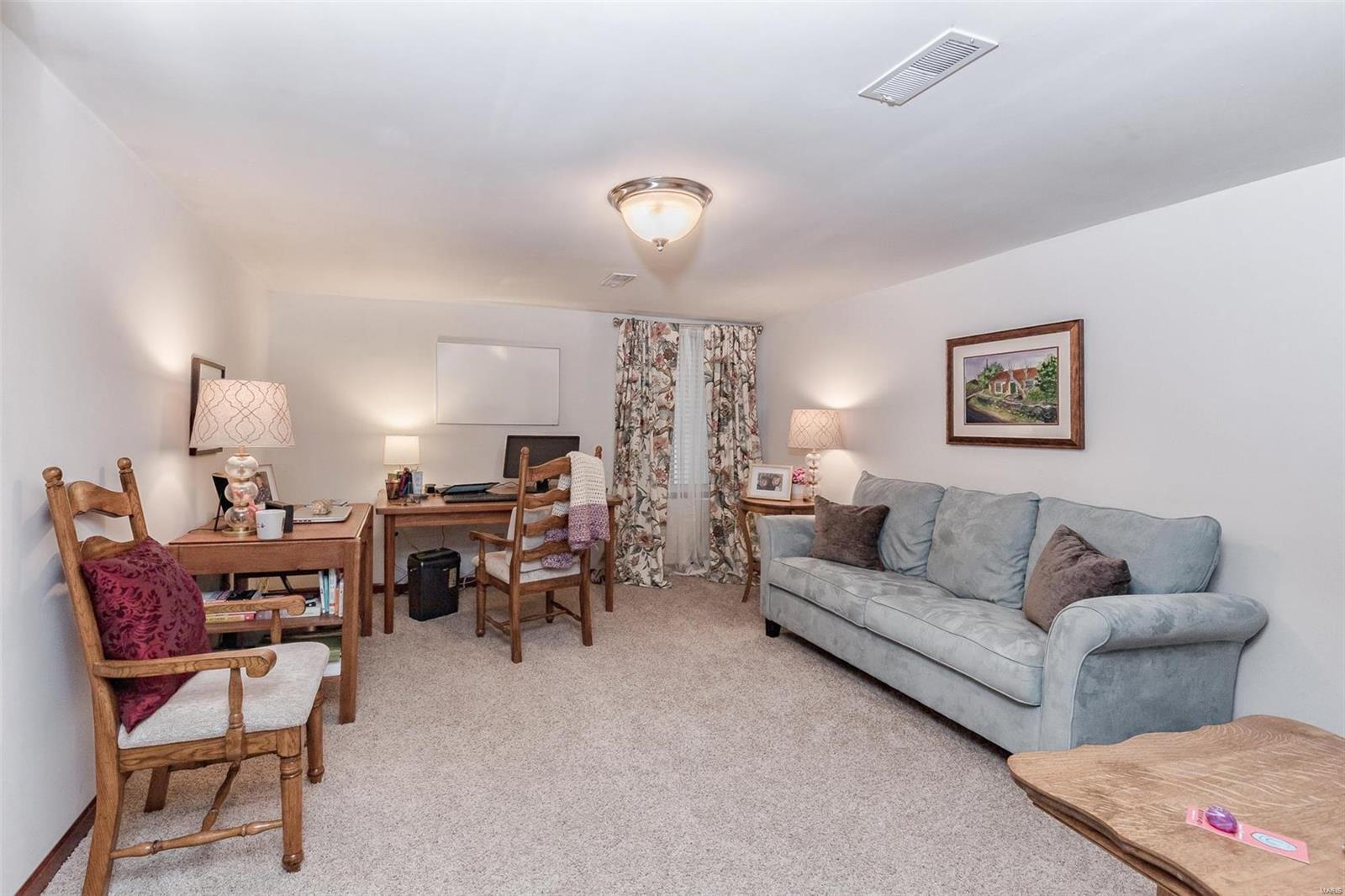 14 Chesterfield Lakes Road Chesterfield, MO 63005 - Photo 35 of 46 Gallery Image 35