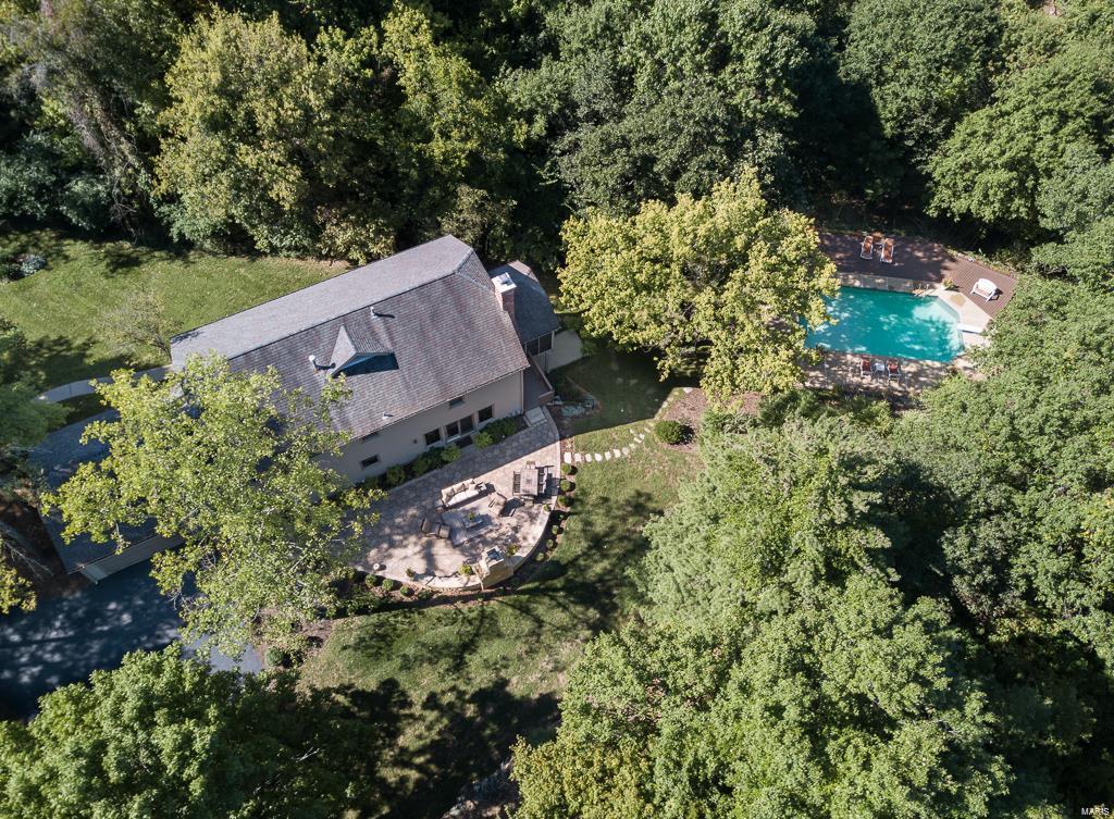 14 Chesterfield Lakes Road Chesterfield, MO 63005 - Photo 45 of 46 Gallery Image 45