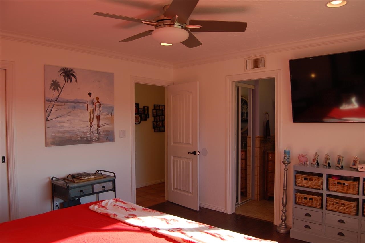 1242 Cresthill Road El Cajon, CA 92021 - Photo 13 of 25 Gallery Image 13