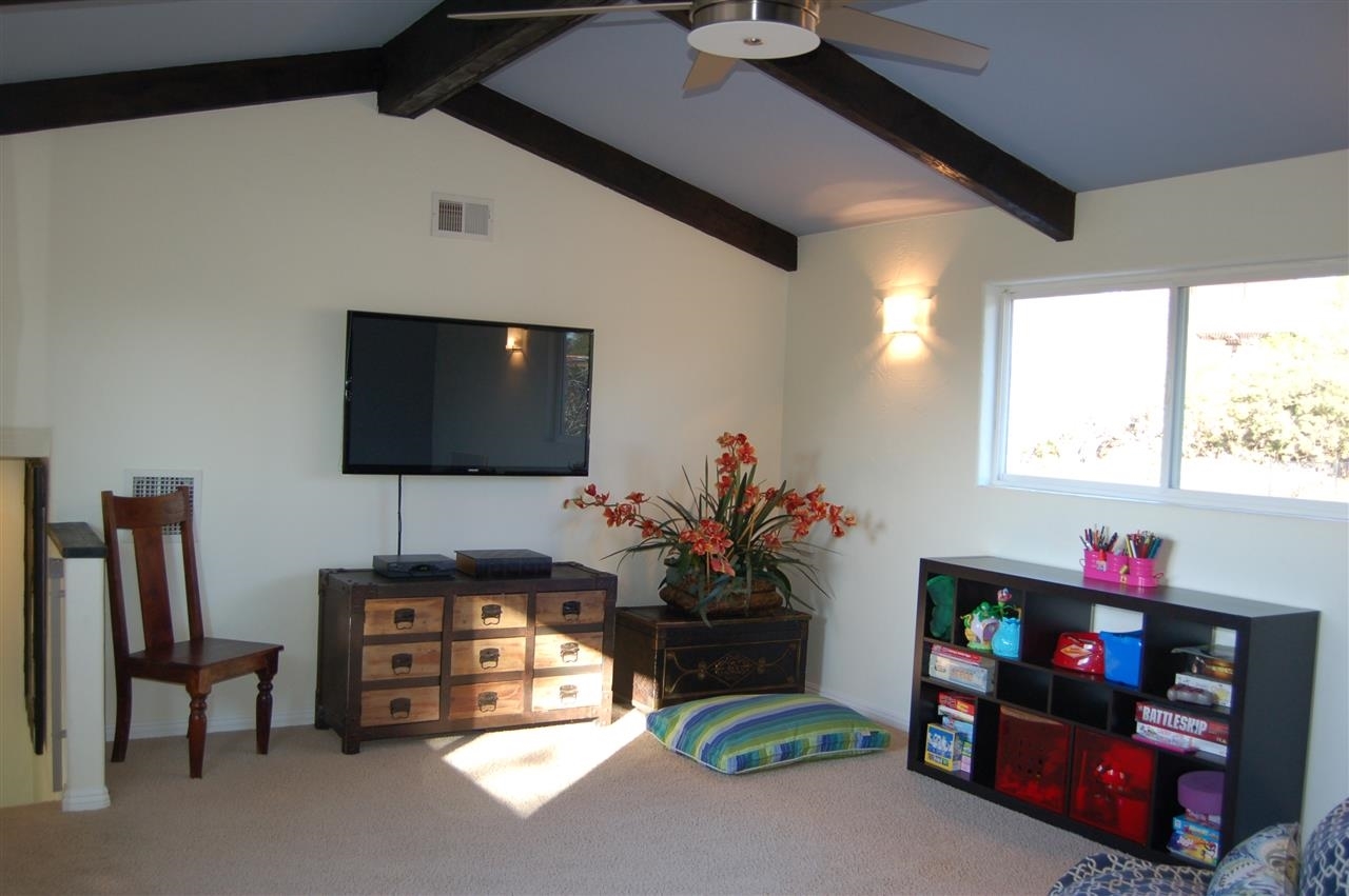1242 Cresthill Road El Cajon, CA 92021 - Photo 17 of 25 Gallery Image 17