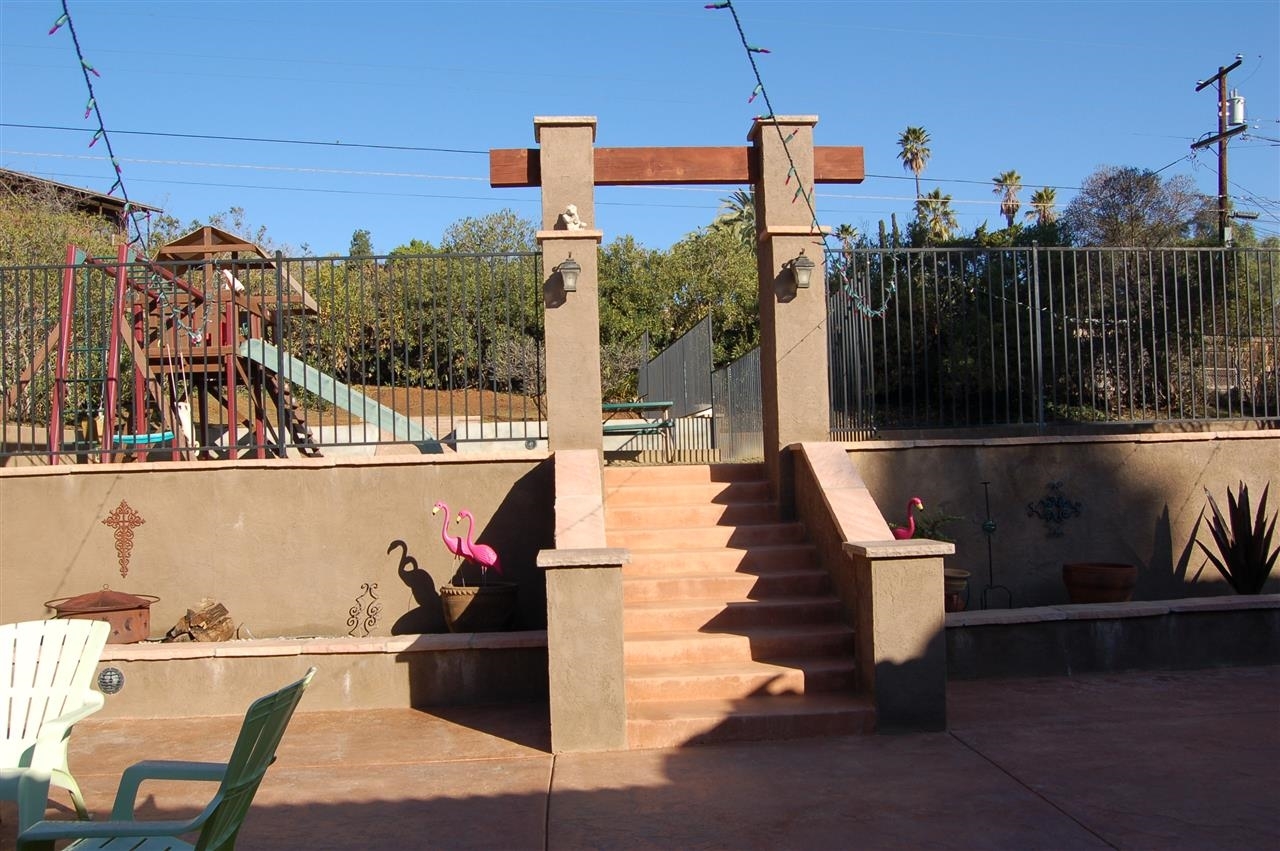 1242 Cresthill Road El Cajon, CA 92021 - Photo 22 of 25 Gallery Image 22