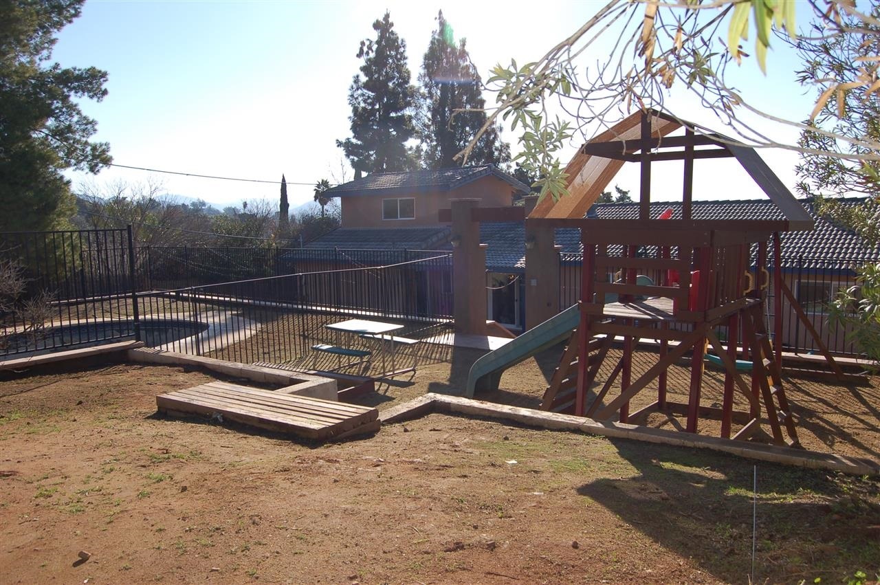 1242 Cresthill Road El Cajon, CA 92021 - Photo 24 of 25 Gallery Image 24