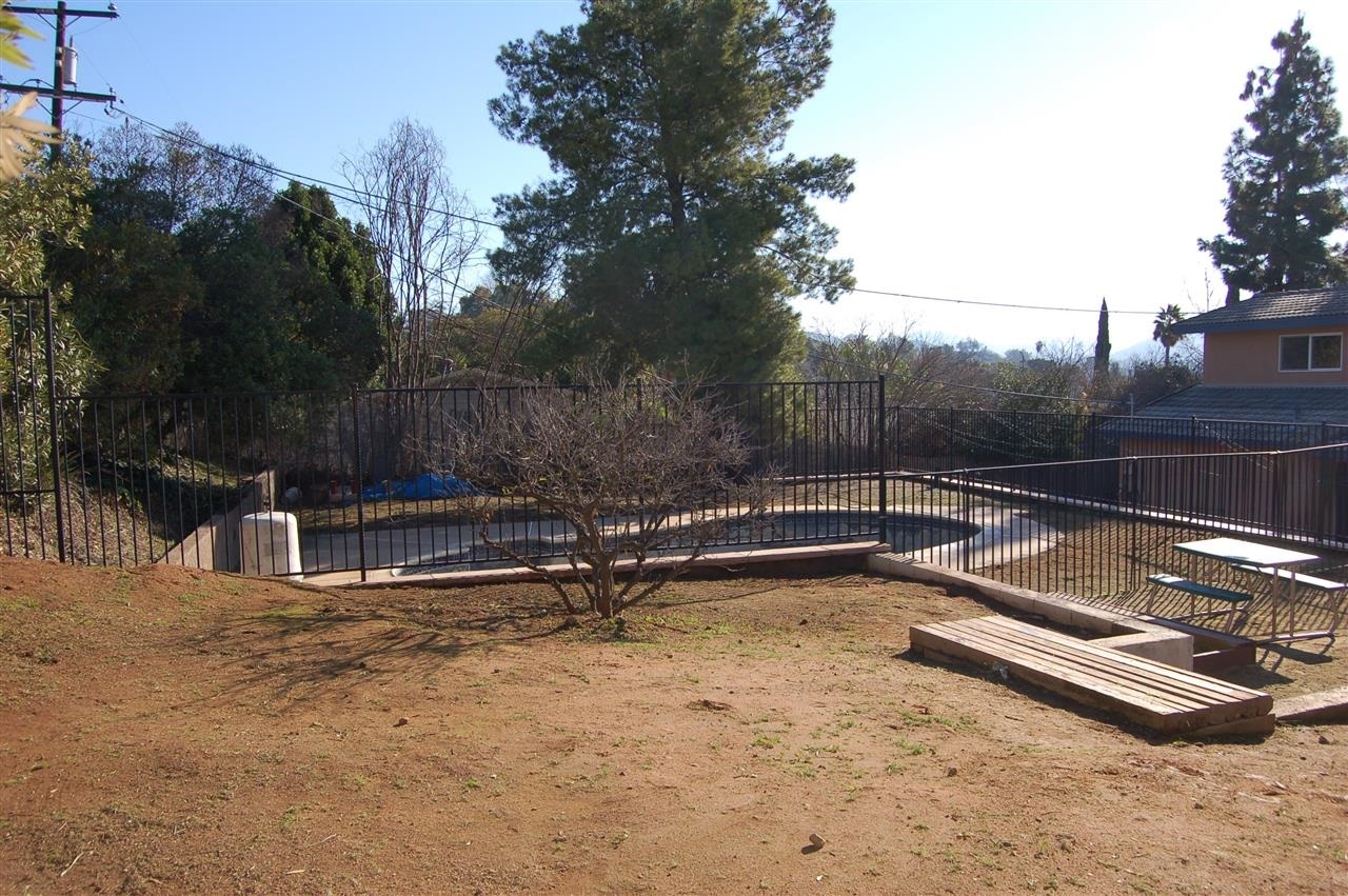 1242 Cresthill Road El Cajon, CA 92021 - Photo 25 of 25 Gallery Image 25