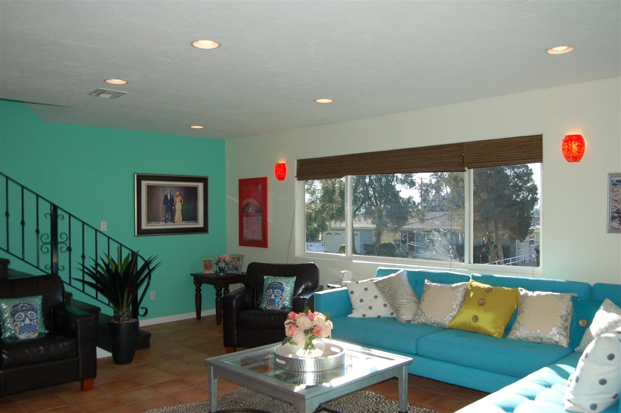 1242 Cresthill Road El Cajon, CA 92021 - Photo 5 of 25 Gallery Image 5