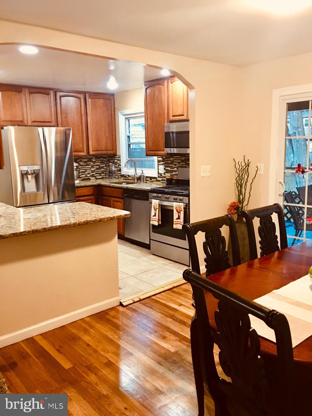 9817 Southall Road Randallstown, MD 21133 - Photo 12 of 32 kitchen/dining area