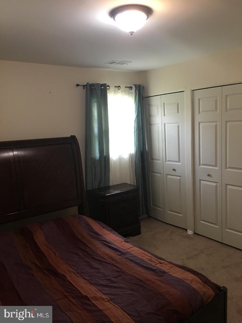 9817 Southall Road Randallstown, MD 21133 - Photo 26 of 32 4th bedroom