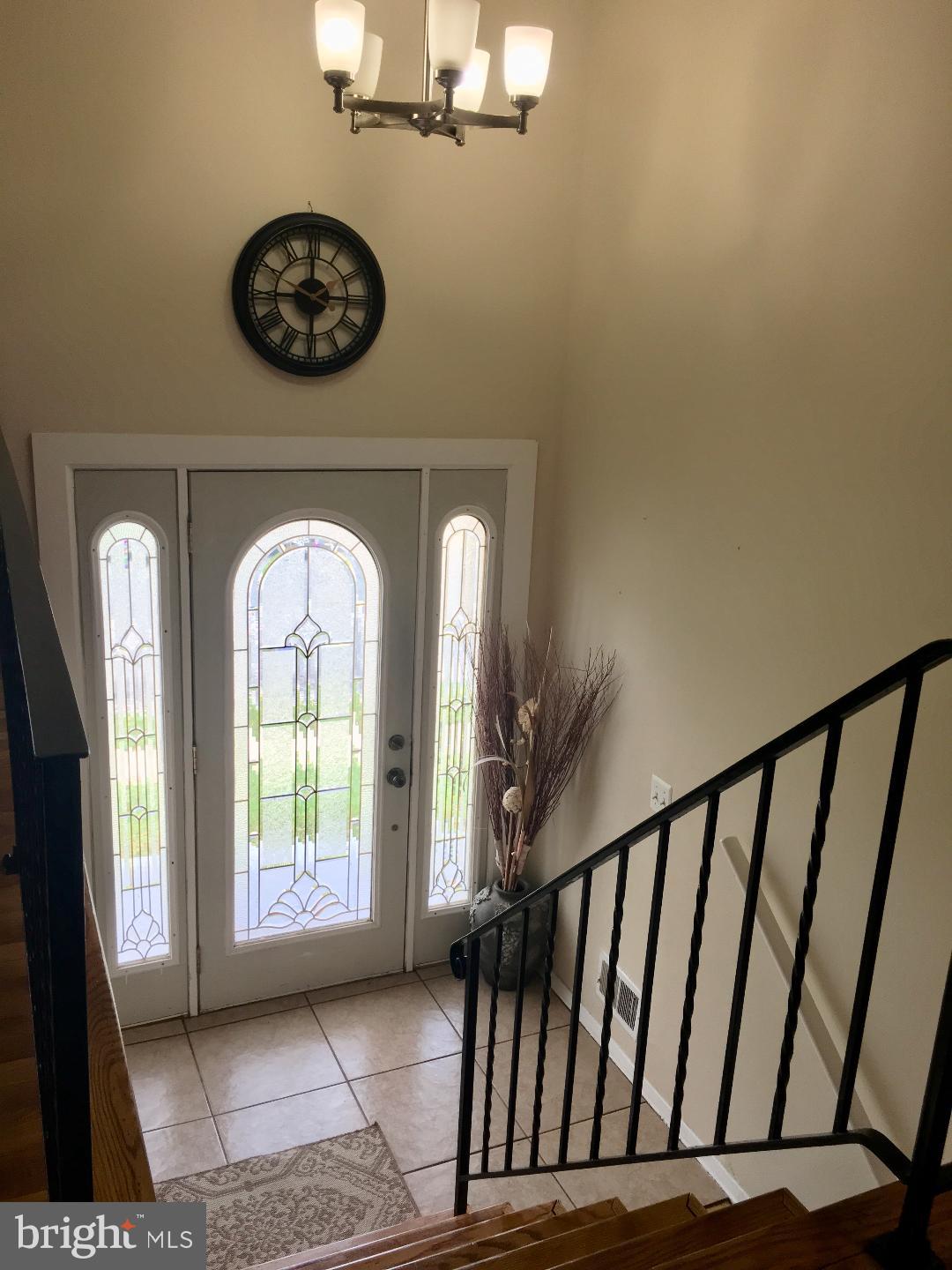 9817 Southall Road Randallstown, MD 21133 - Photo 5 of 32 Elegant foyer to greet your guest