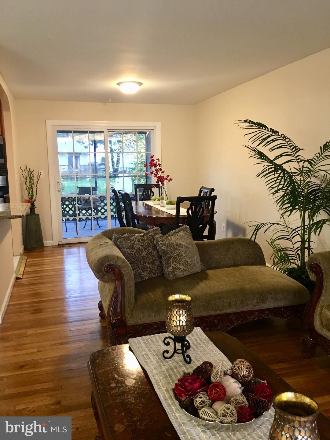 9817 Southall Road Randallstown, MD 21133 - Photo 10 of 32 Living/ dining room