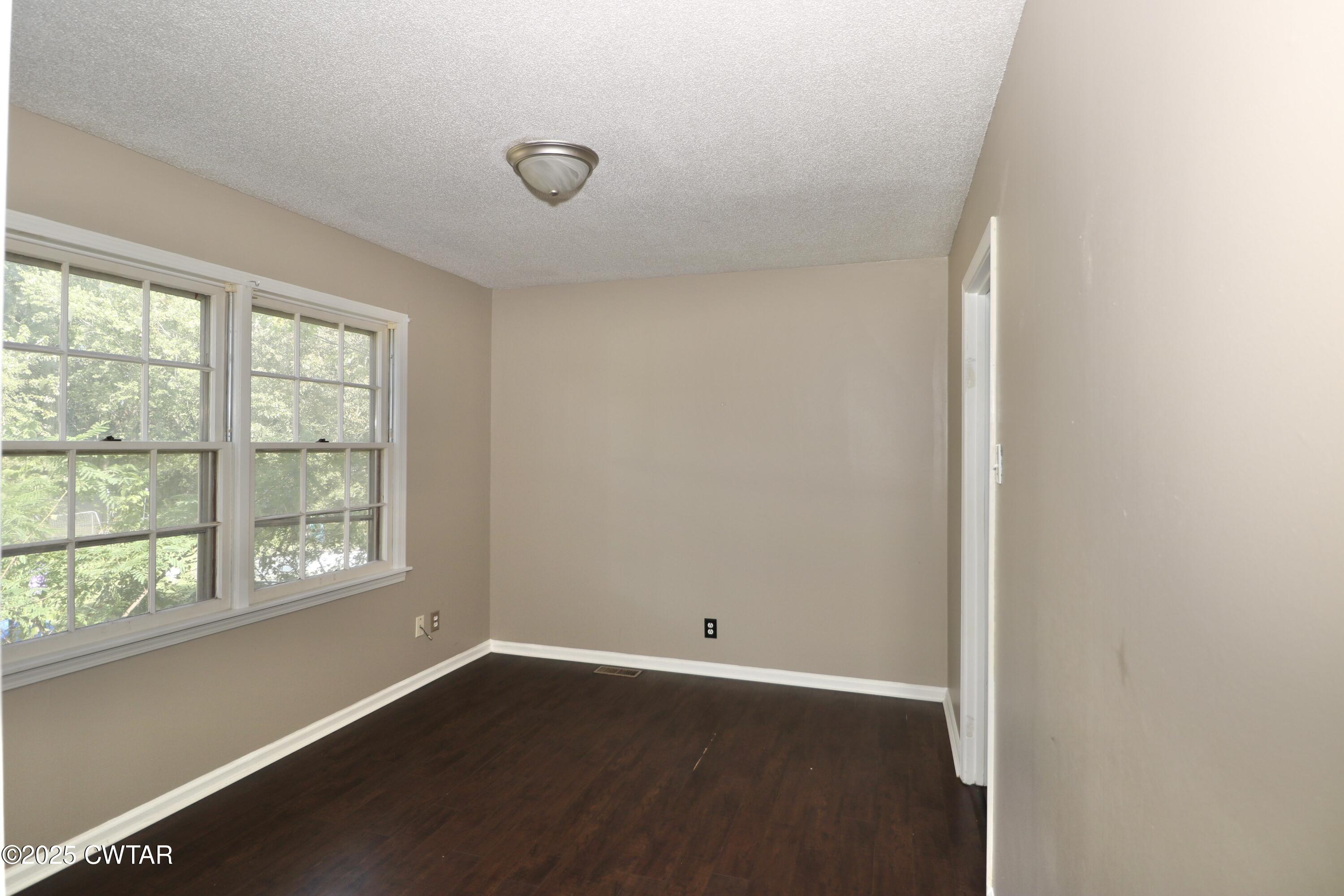 142 Northside Road Jackson, TN 38305 - Photo 13 of 24 6AEBDCDC-36AE-4118-AE40-E653A03E234F_1_2