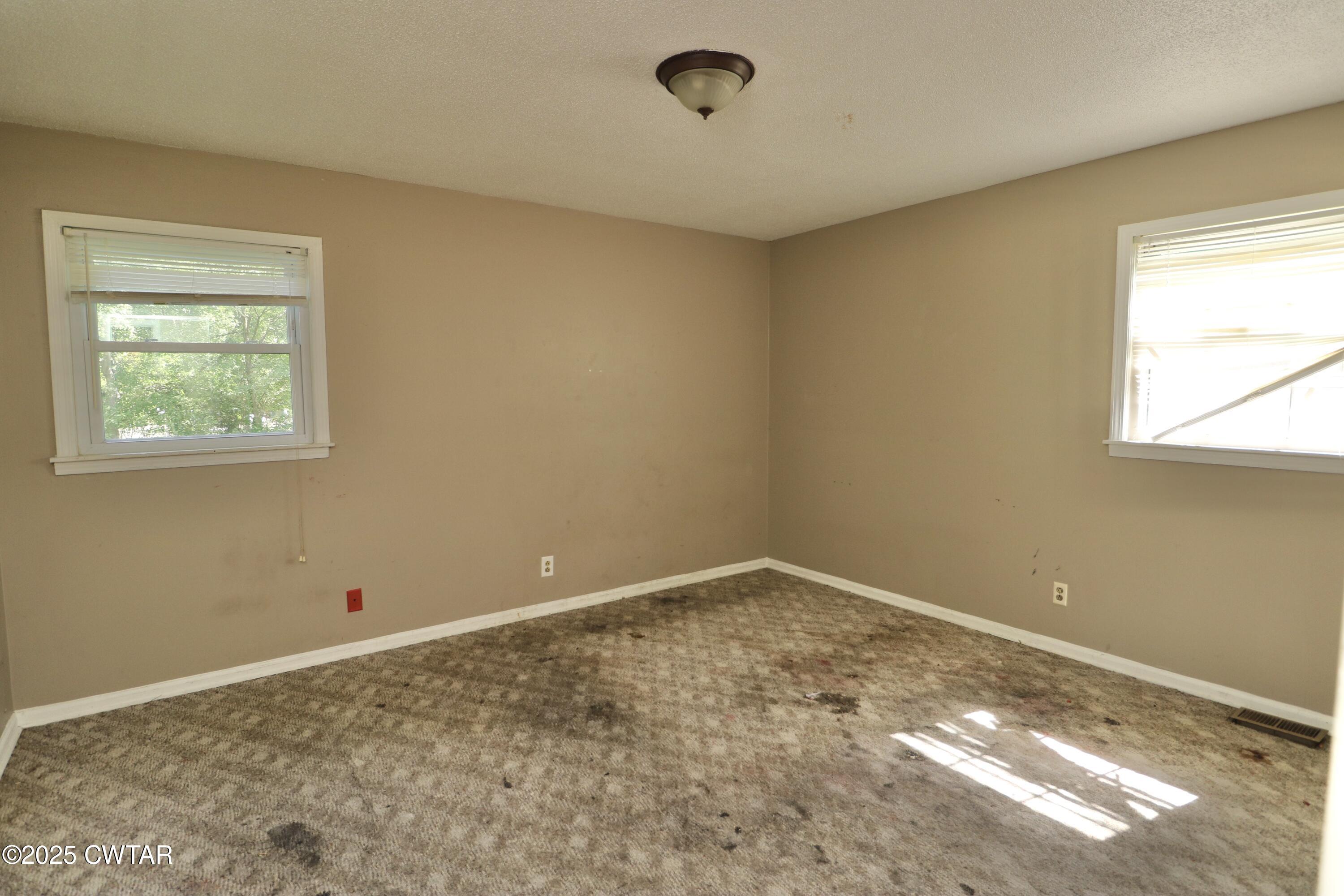 142 Northside Road Jackson, TN 38305 - Photo 15 of 24 23909CCD-00AB-4007-9DC3-244C79F9487D_1_2