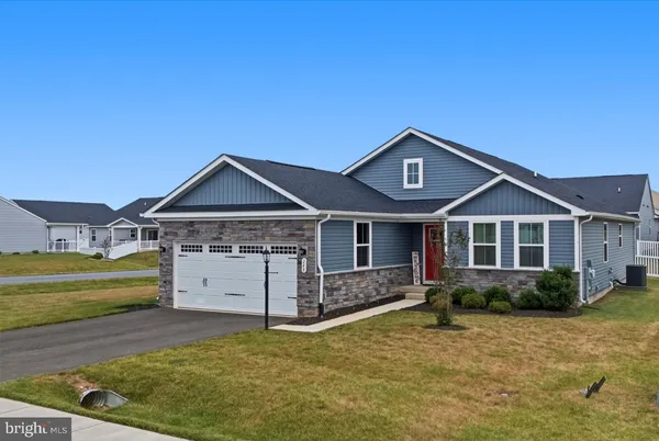 $435,000 | 248 Perspective Place, Hedgesville, WV 25427