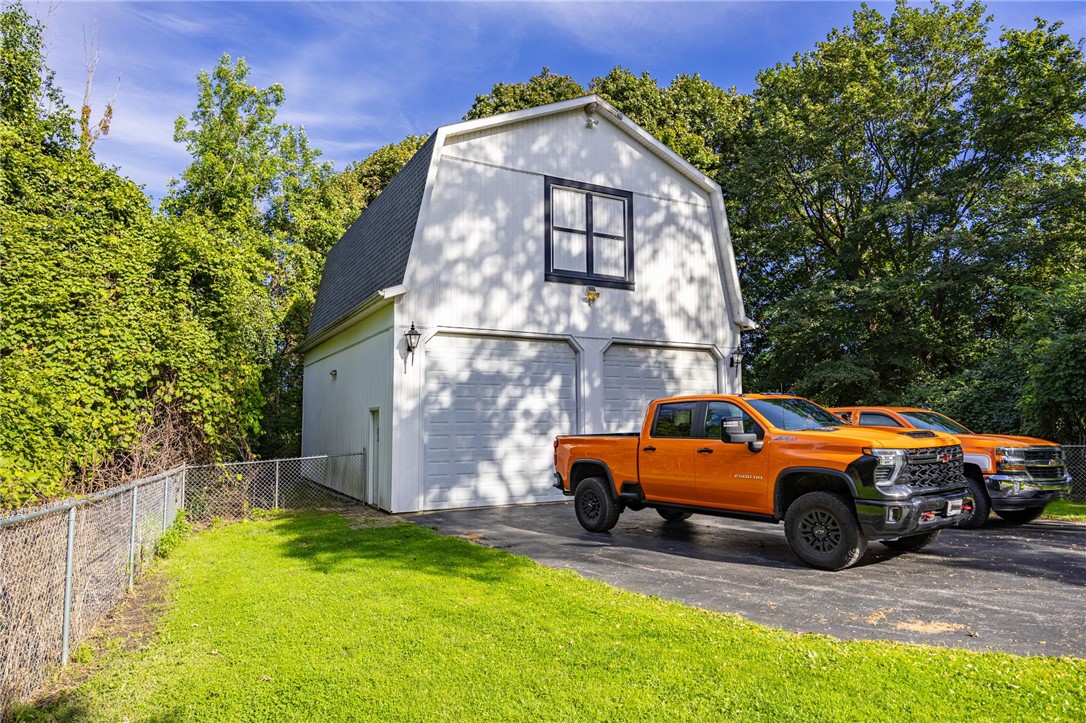 740 Brooks Road Henrietta, NY 14586 - Photo 4 of 50 Gallery Image 4