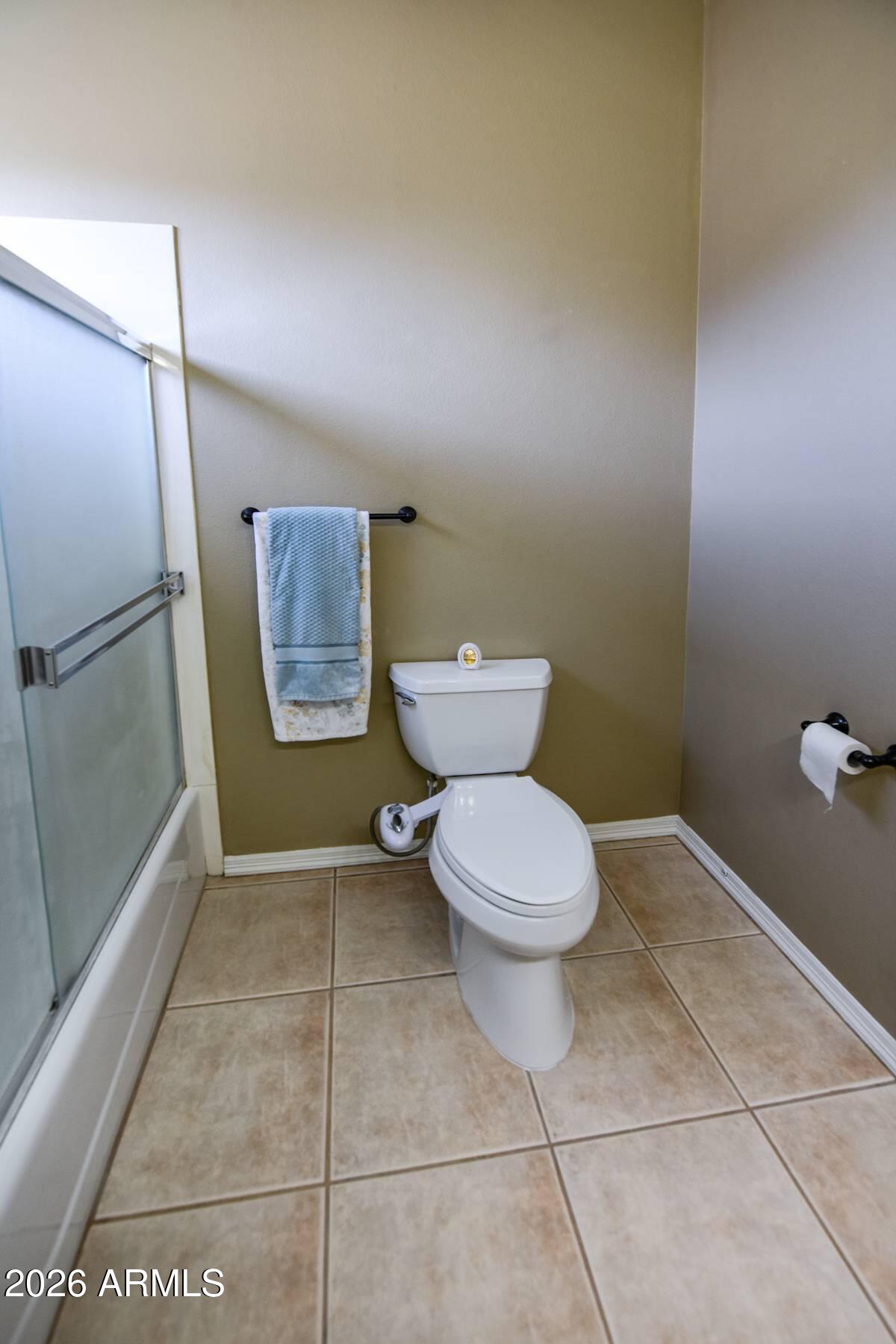 8405 Wesson Road Globe, AZ 85501 - Photo 23 of 42 BATHROOM1