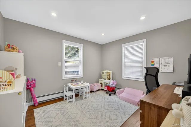 $785,000 | 62 McCouns Lane, Oyster Bay, NY 11771