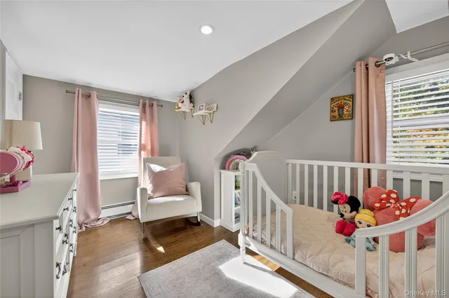 $785,000 | 62 McCouns Lane, Oyster Bay, NY 11771