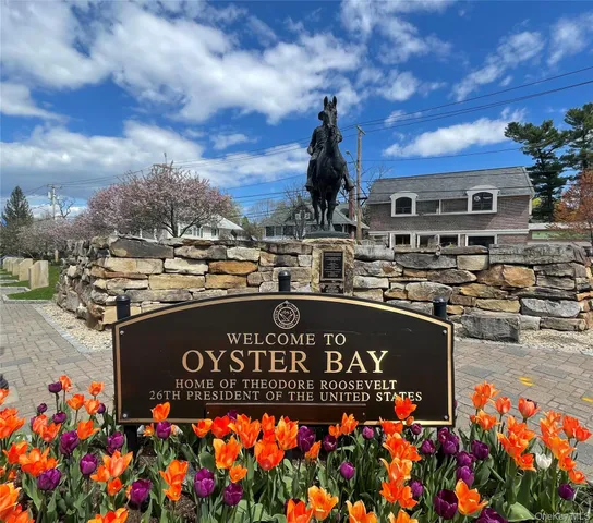 $785,000 | 62 McCouns Lane, Oyster Bay, NY 11771