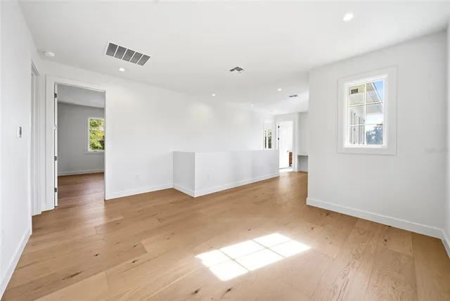 $1,699,000 | 15 East Hazel Street, Orlando, FL 32804