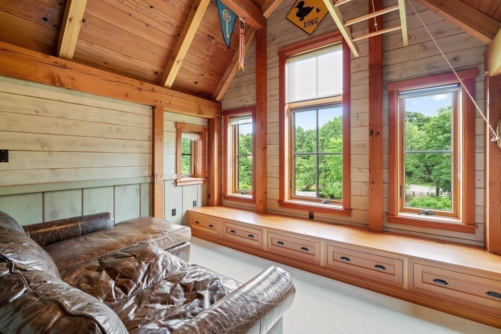 535 North Avenue Weston, MA 02493 - Photo 23 of 35