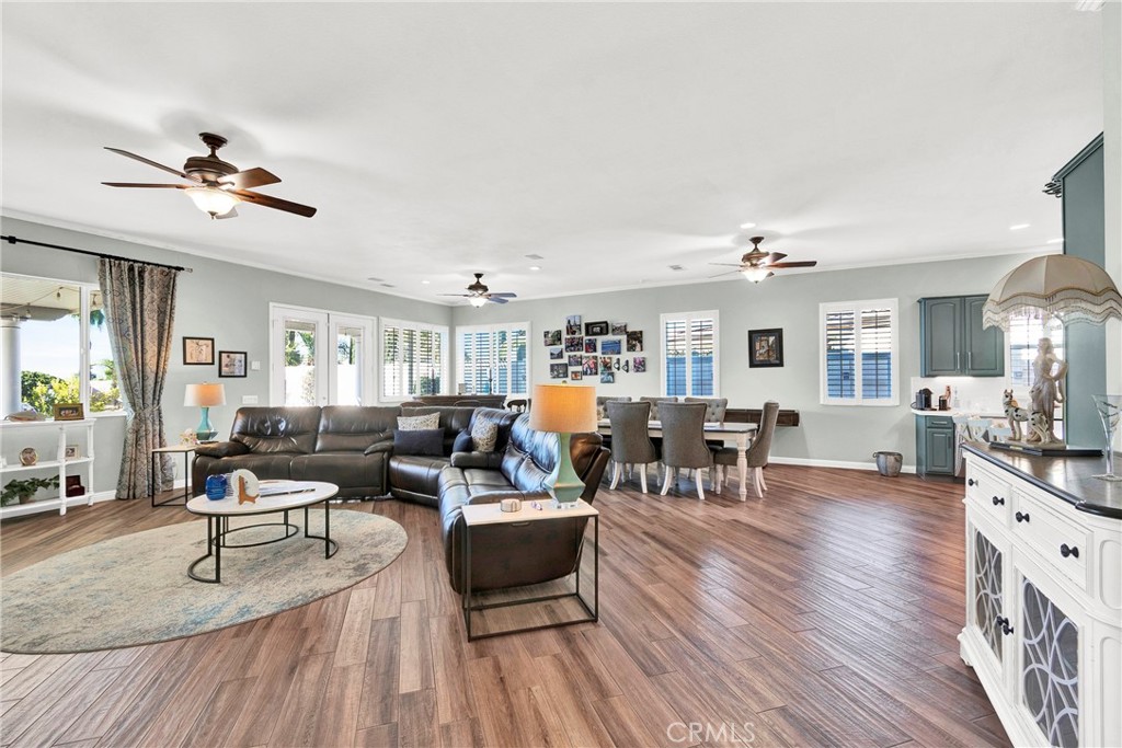 1577 Valhalla Court Beaumont, CA 92223 - Photo 10 of 52 Enlarged Great room