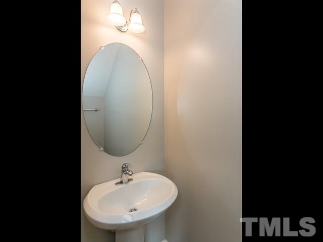 1602 Oxleymare Drive Raleigh, NC 27610 - Photo 15 of 25