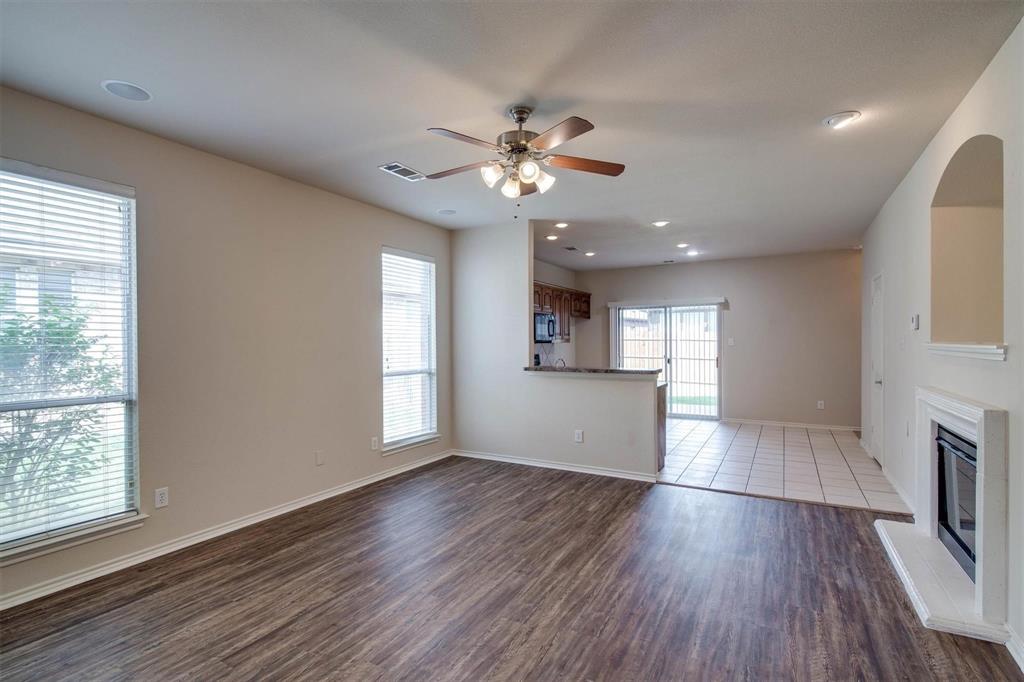 10860 Hawks Landing Road Fort Worth, TX 76052 - Photo 12 of 27