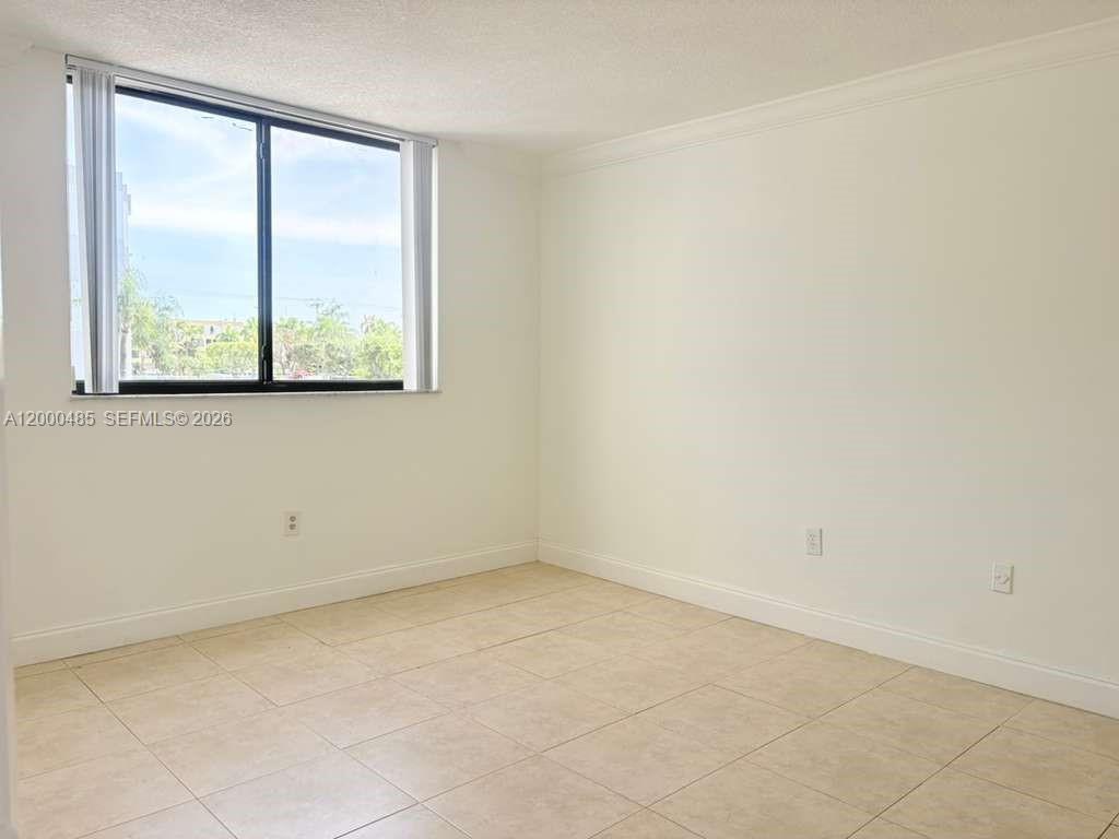 8261 Northwest 8th Street, Unit 235 Miami, FL 33126 - Photo 12 of 19