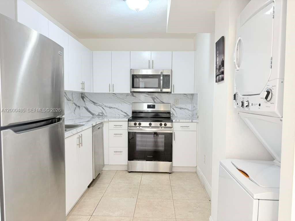8261 Northwest 8th Street, Unit 235 Miami, FL 33126 - Photo 7 of 19