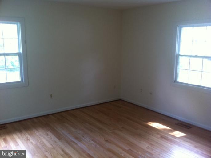 12602 Silverbirch Lane Laurel, MD 20708 - Photo 26 of 30 Bedroom