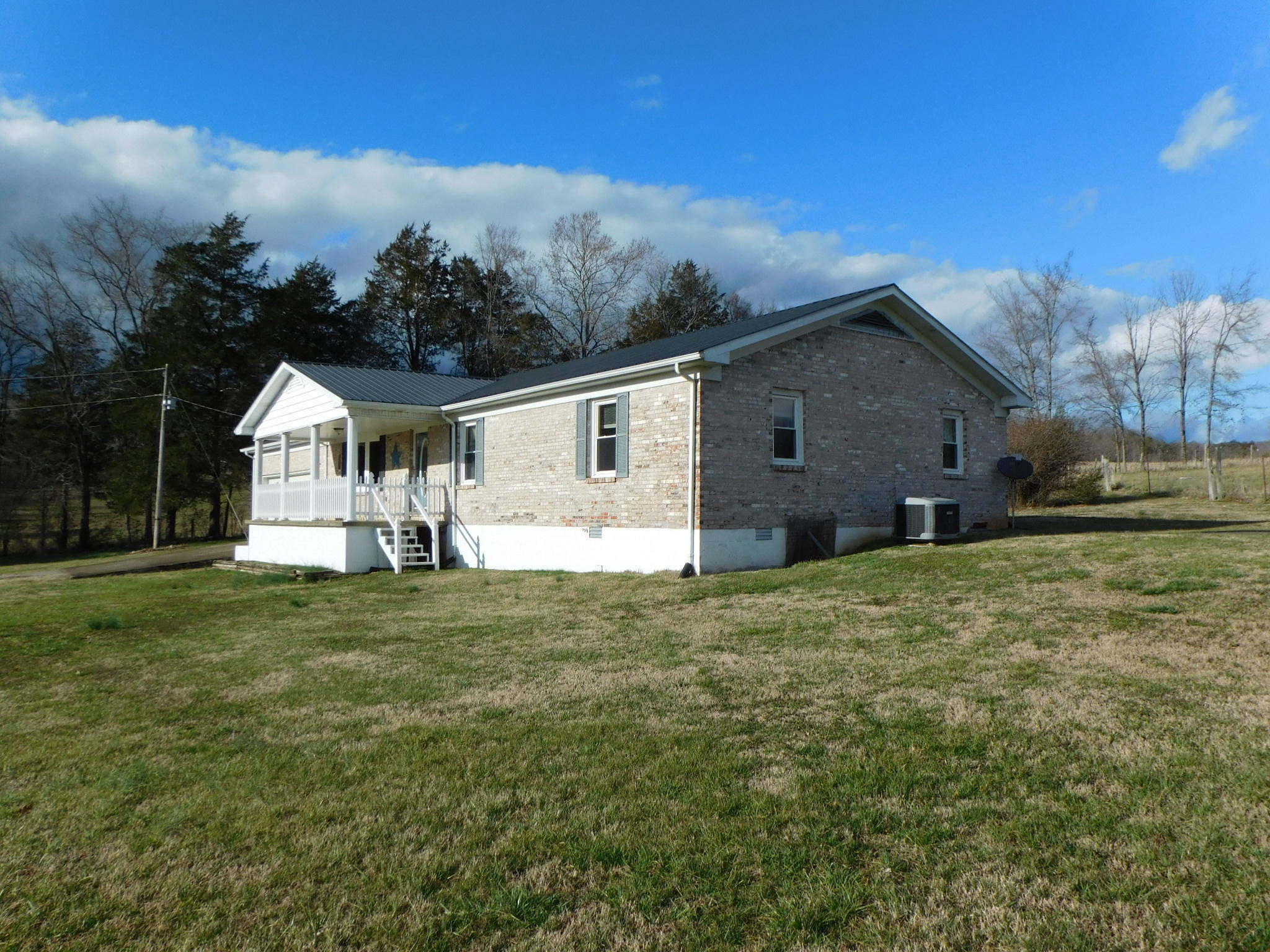 280 Gene Gray Road Monticello, KY 42633 - Photo 4 of 71 DSCI0412