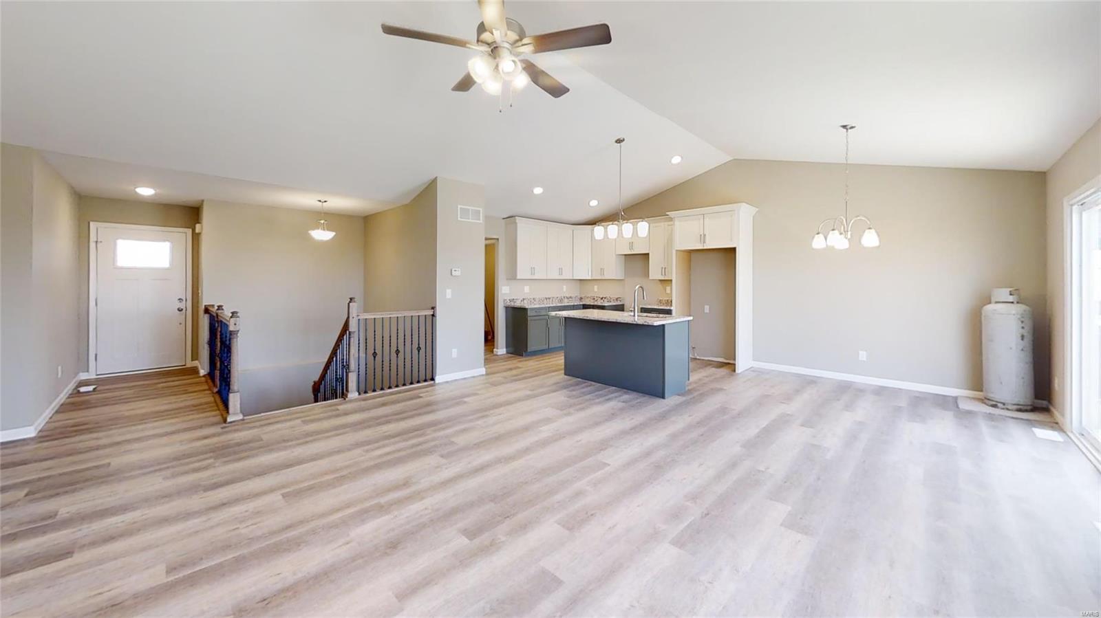 532 Eisenhower Boulevard Troy, IL 62294 - Photo 14 of 14