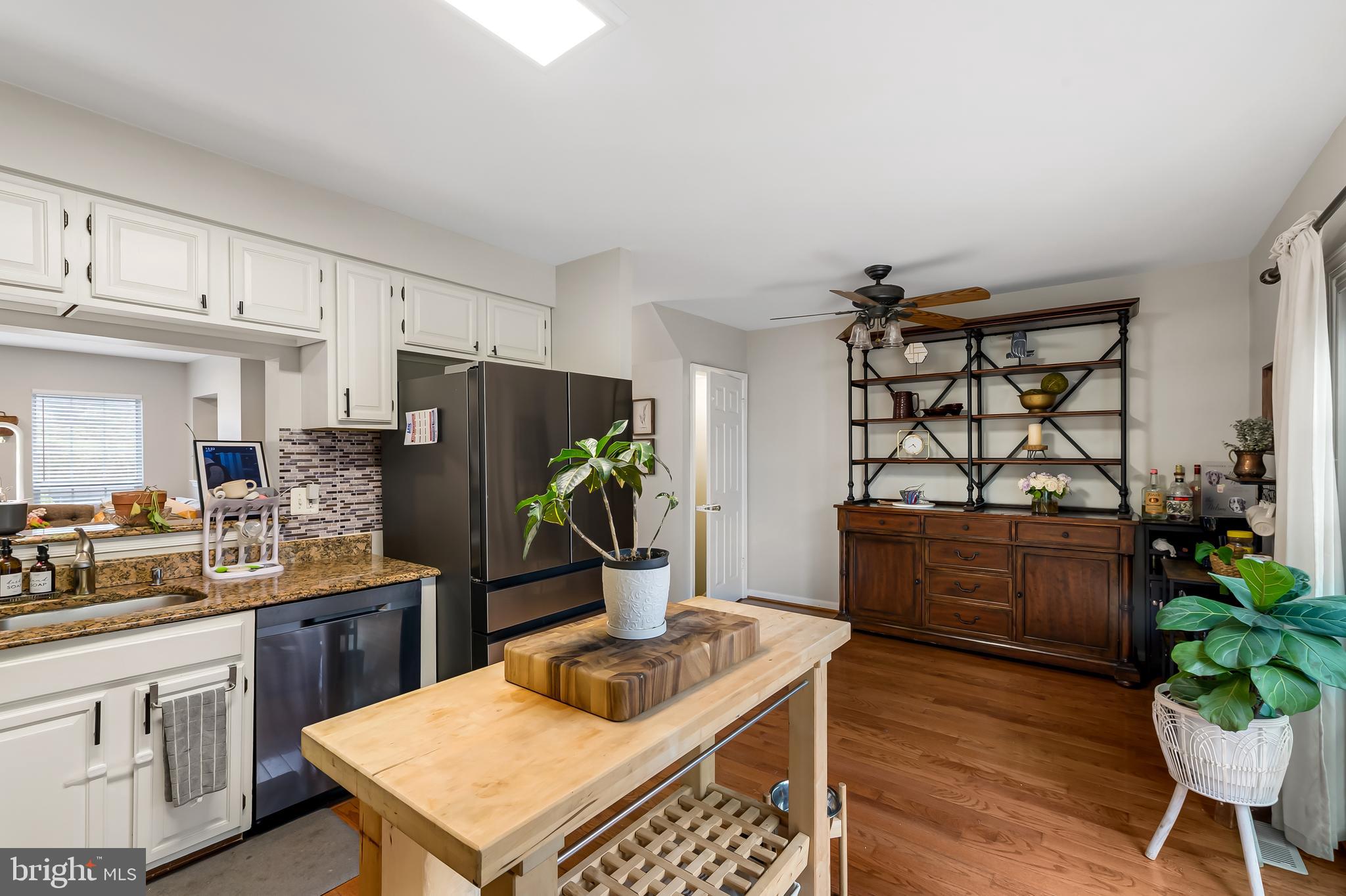 3964 Forest Valley Road Parkville, MD 21234 - Photo 9 of 25