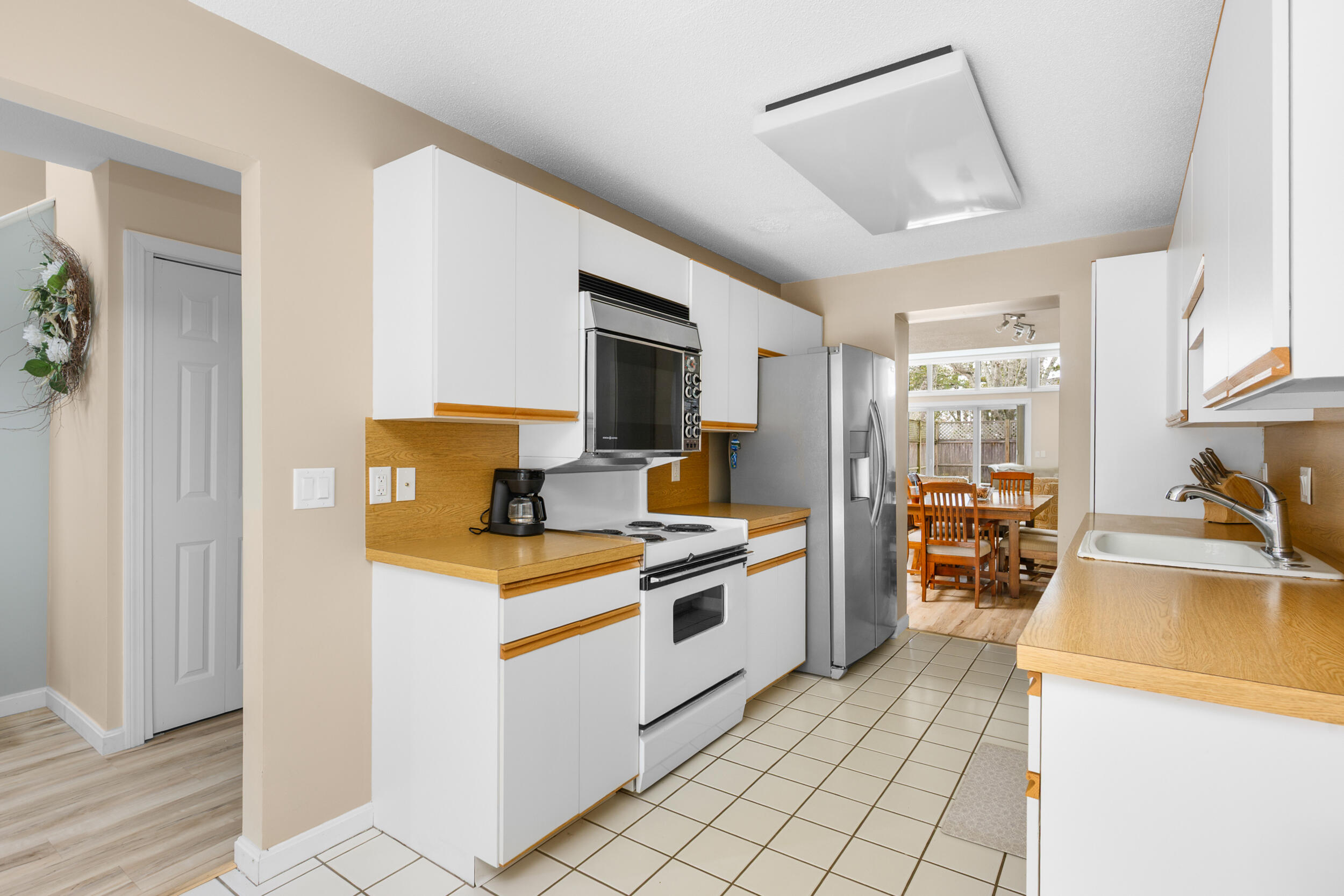 1 Belmont Road, Unit TH18 West Harwich, MA 02671 - Photo 12 of 44 DSC_0339