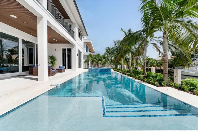 $7,295,000 | 3740 Northeast 29th Avenue, Lighthouse Point, FL 33064
