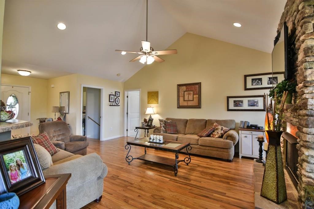 129 Morgan Road West Union, SC 29696 - Photo 5 of 25 Gallery Image 5