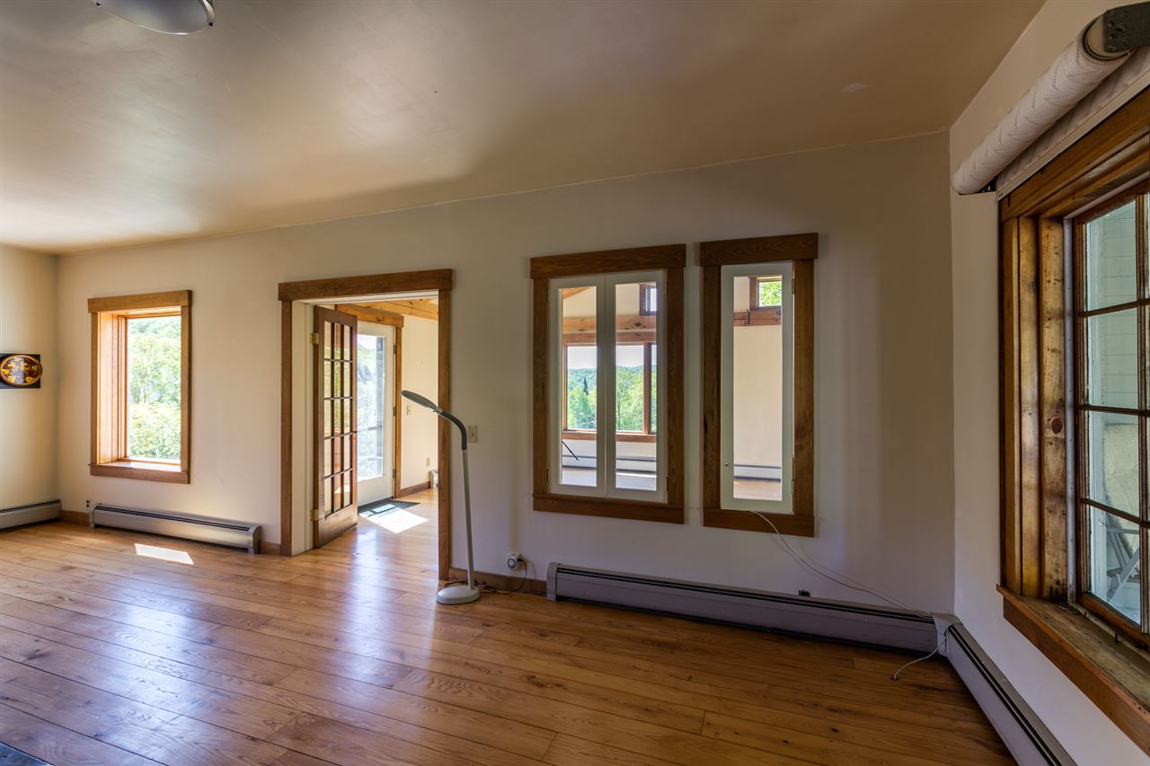 693 N Road Vershire, VT 05079 - Photo 22 of 34