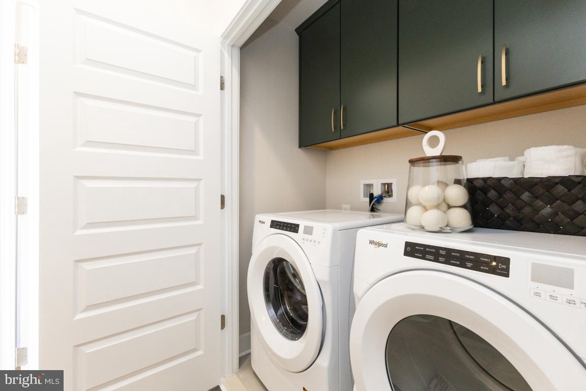 11652 American Dream Way Reston, VA 20190 - Photo 28 of 51 a utility room with dryer and washer