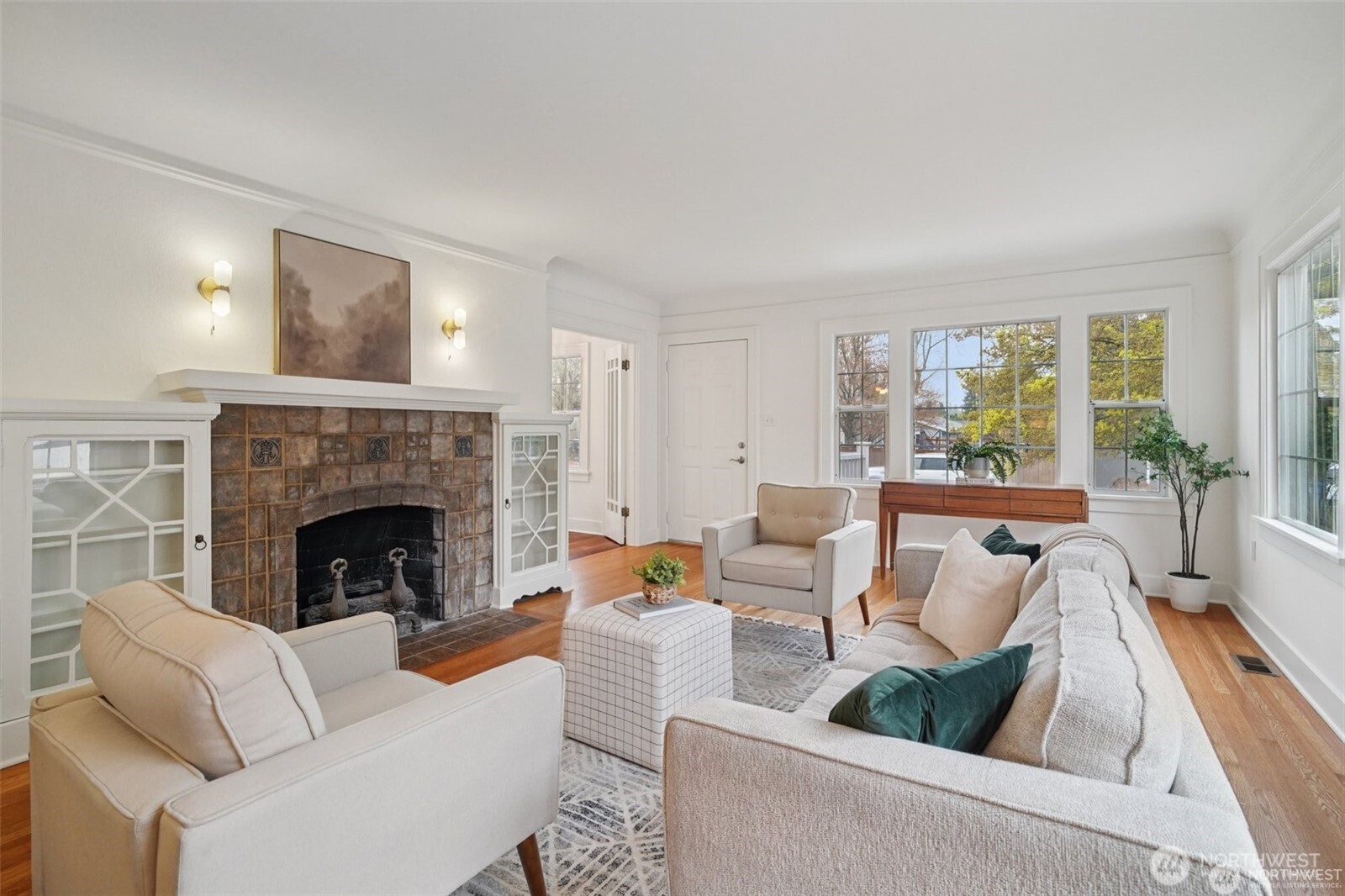 314 North 117th Street Seattle, WA 98133 - Photo 3 of 34