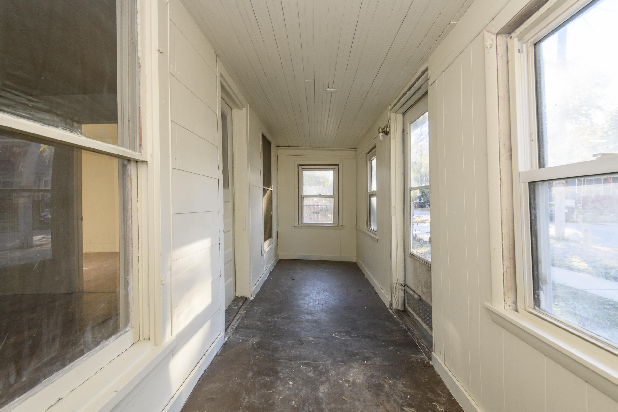 535 Vernon Avenue Beloit, WI 53511 - Photo 11 of 32 535 Vernon-11