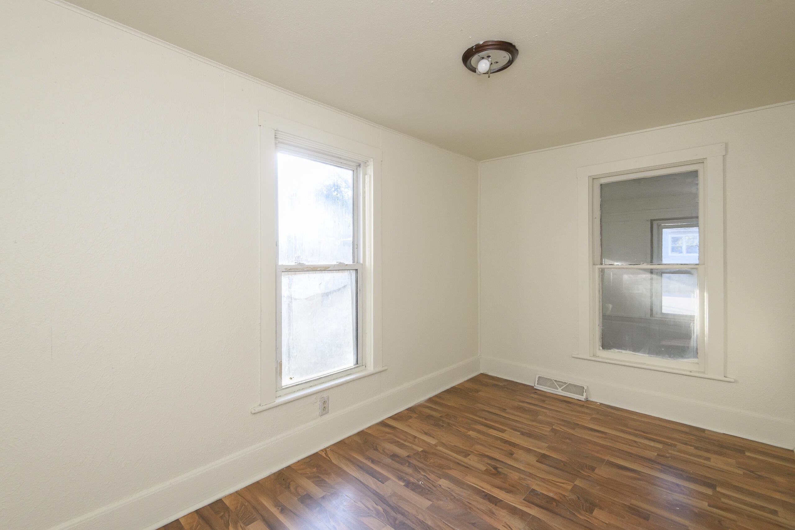 535 Vernon Avenue Beloit, WI 53511 - Photo 15 of 32 535 Vernon-15