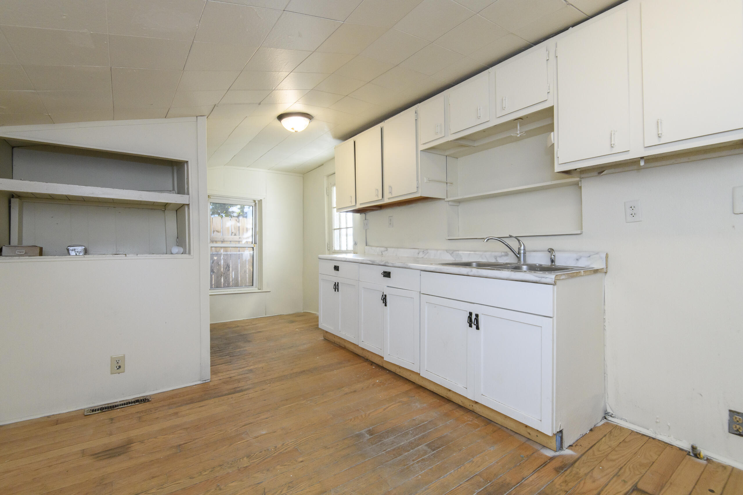 535 Vernon Avenue Beloit, WI 53511 - Photo 19 of 32 535 Vernon-19