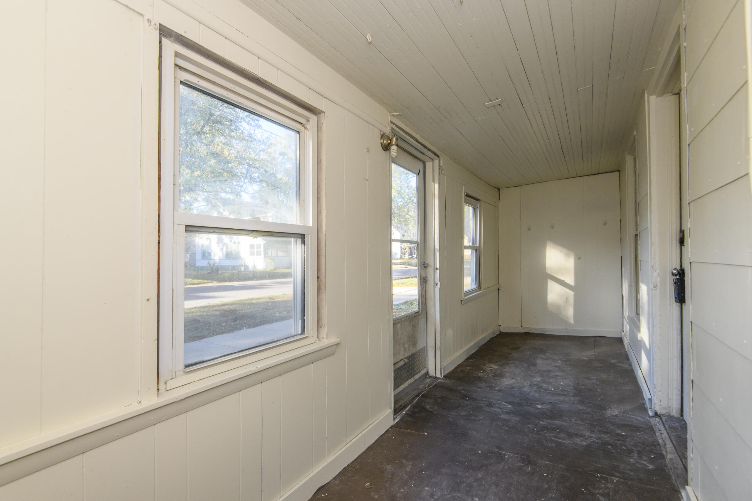 535 Vernon Avenue Beloit, WI 53511 - Photo 10 of 32 535 Vernon-10