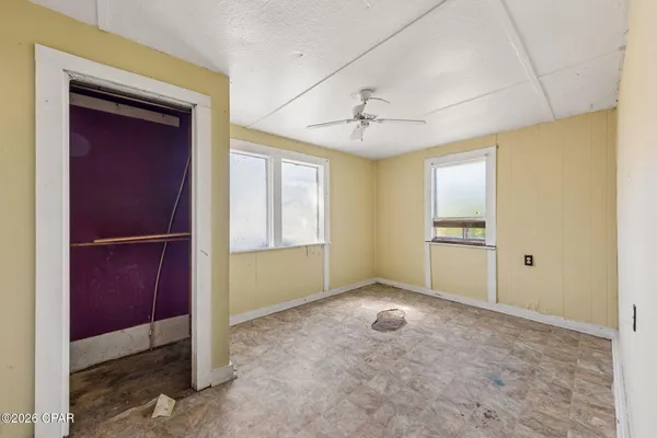 $59,999 | 345 Brett Street South, Crestview, FL 32539