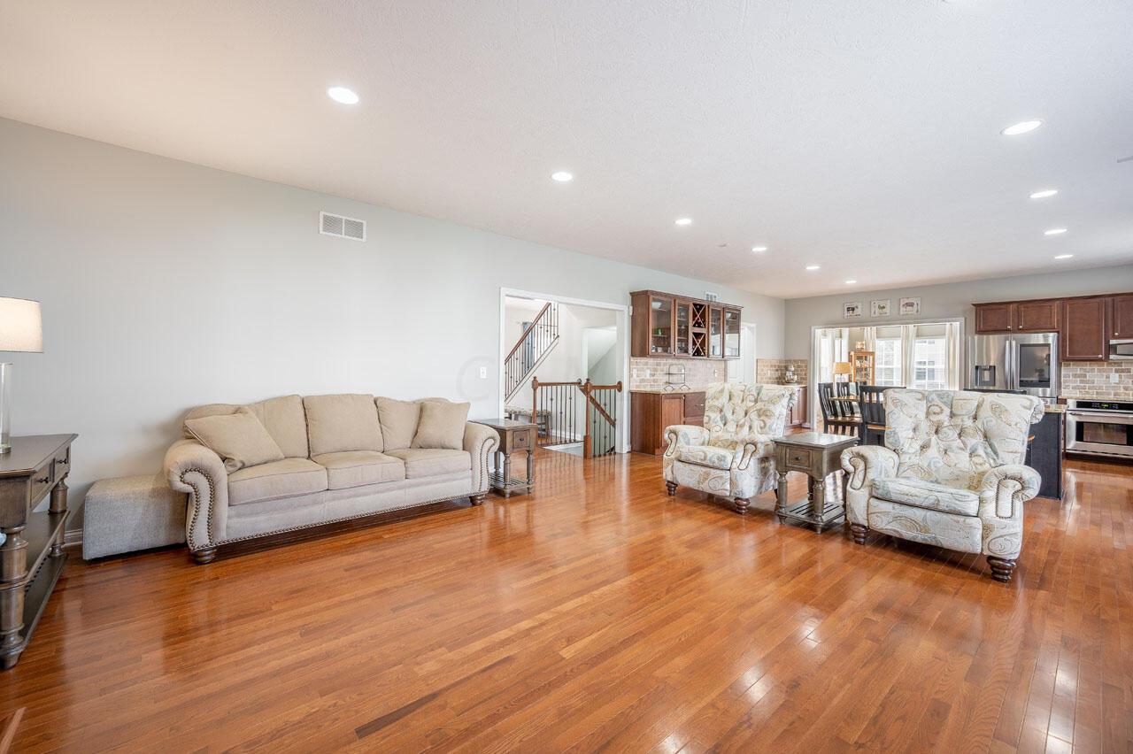 6957 Dean Farm Road New Albany, OH 43054 - Photo 26 of 56 DF Fam Rm 2