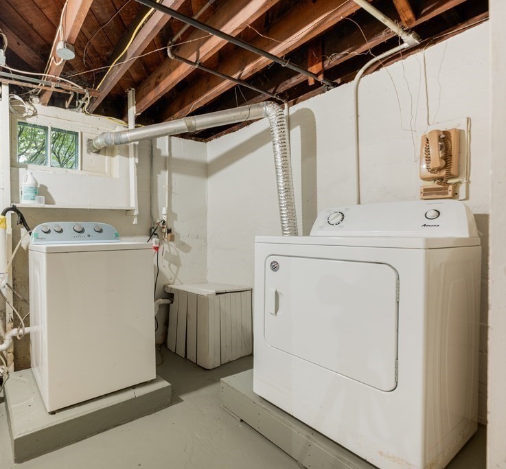 320 Quinobequin Road Newton, MA 02468 - Photo 31 of 37