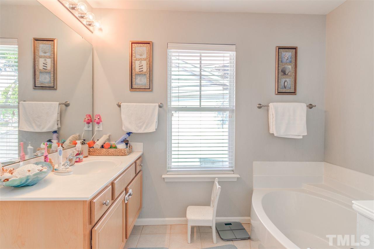 8483 Central Drive Raleigh, NC 27613 - Photo 19 of 25