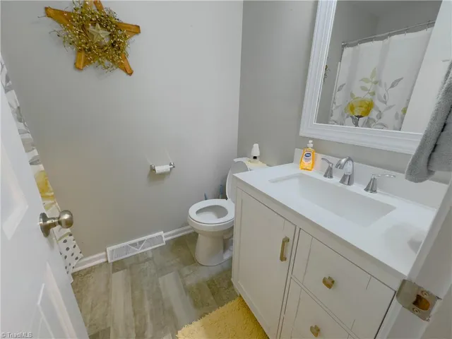 $312,900 | 142 Arthur Haney Road, Dobson, NC 27017