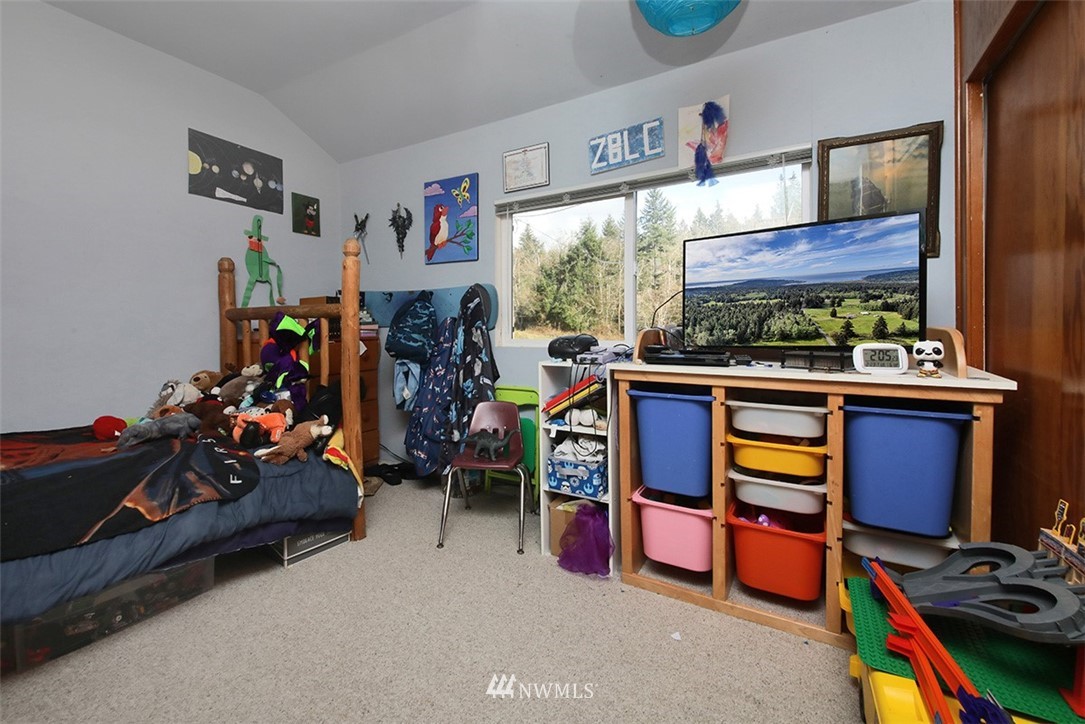 7380 Jewett Road Clinton, WA 98236 - Photo 15 of 34 Gallery Image 15