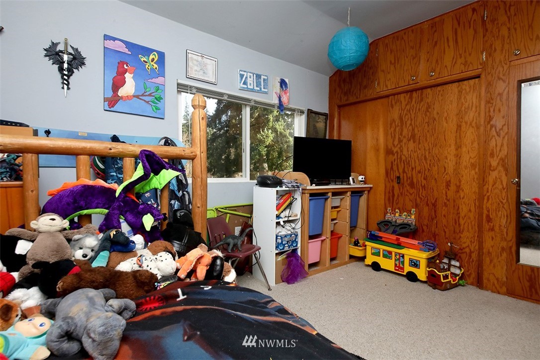 7380 Jewett Road Clinton, WA 98236 - Photo 16 of 34 Gallery Image 16