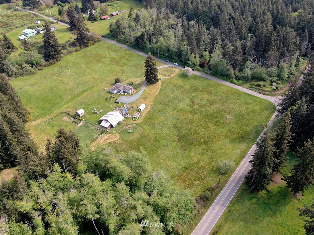 7380 Jewett Road Clinton, WA 98236 - Photo 28 of 34 Gallery Image 28