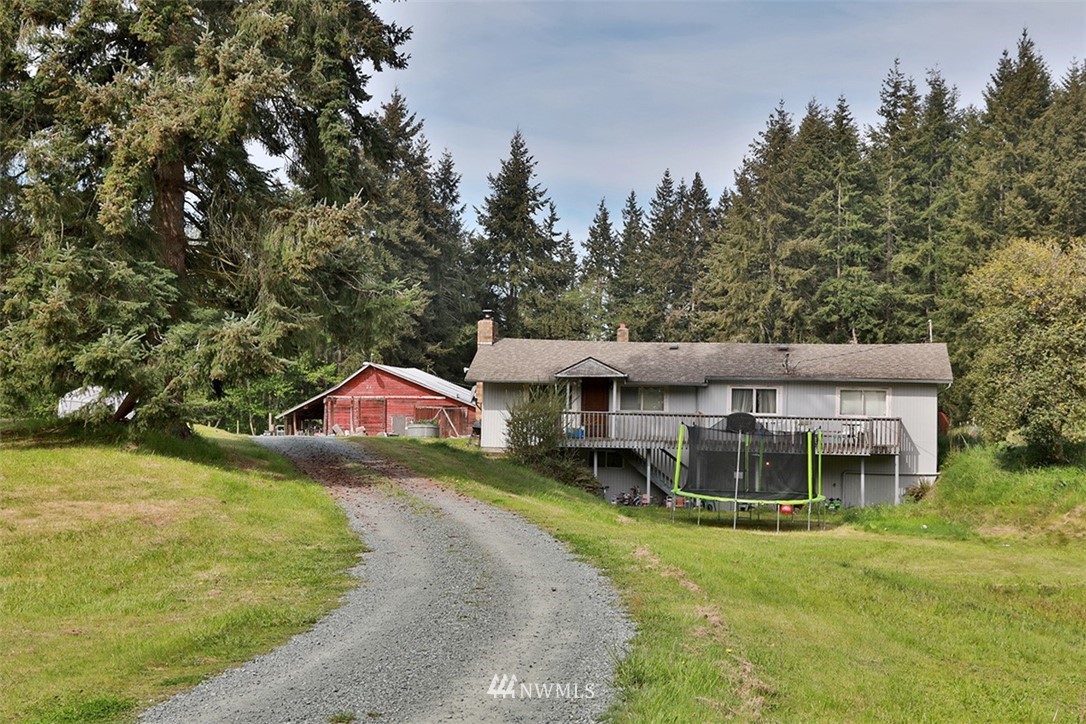 7380 Jewett Road Clinton, WA 98236 - Photo 31 of 34 Gallery Image 31
